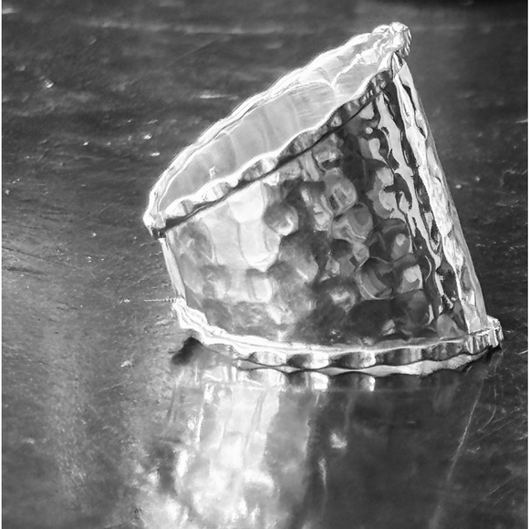 925 White Gold Rhodium Silver Ring Hammered Modern size 9 - Picture 3 of 10